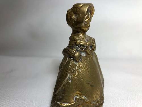 STUNNING VINTAGE BRASS TABLE BELL