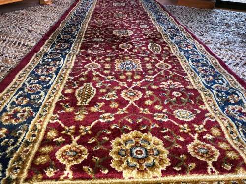 Luxurious Persian design carpet runner - made in Turkey - 300X80cm
