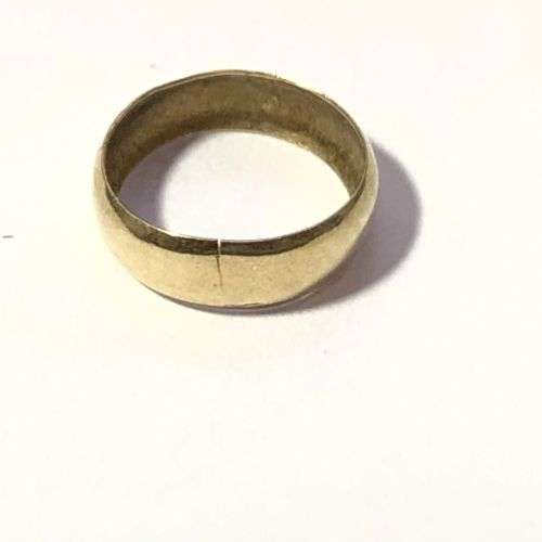 6 9ct Gold friendship rings for a necklace or bracelet