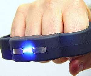 Knuckle Enhanced Stun Gun