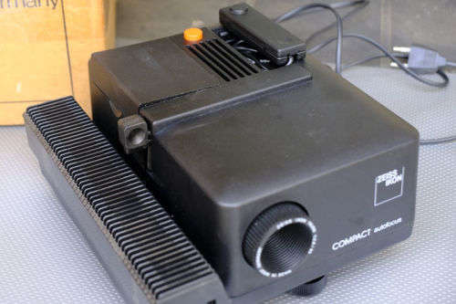 Zeiss Ikon Perkeo Compact Autofocus Vintage Projector