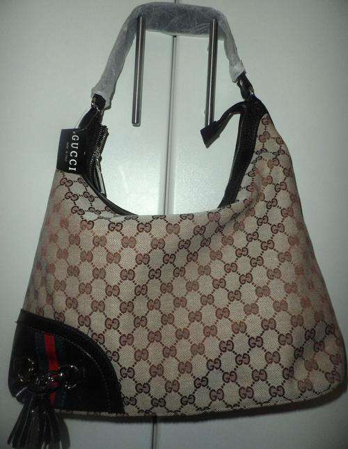BRAND NEW GUCCI HANDBAG
