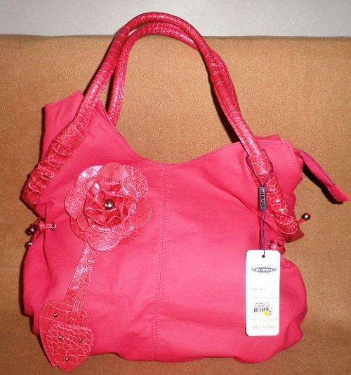 GORGEOUS FLOWER DESIGN HANDBAG***PINK***GREAT FOR SPRING/SUMMER SEASON