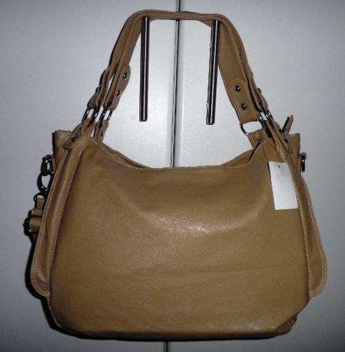 STUNNING LEATHER HANDBAG WITH REMOVABLE SHOULDER STRAP in BEIGE COLOUR