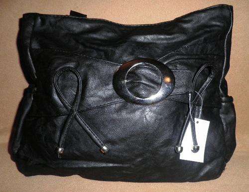 GORGEOUS BLACK PU LEATHER HANDBAG