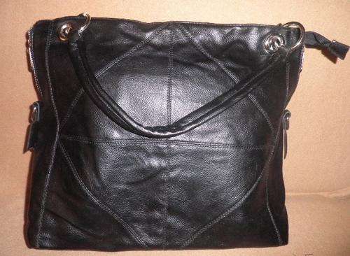 GOOD QUALITY PU LEATHER HANDBAG in BLACK COLOUR