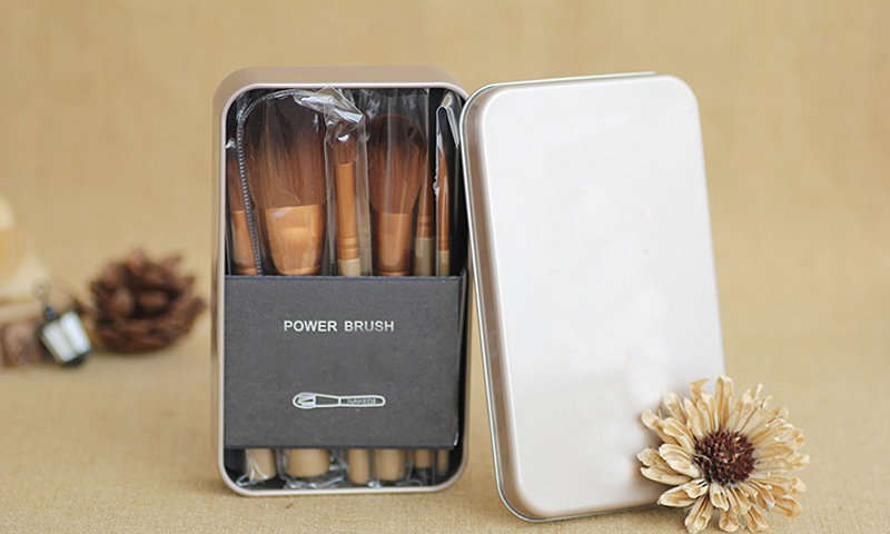 *LOCAL STOCK* Professional Makeup Cosmetic 12pcs Brush Set Gold Metal Tin Box GIFT