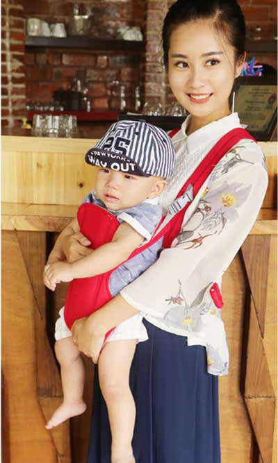 Multi Functional Baby Carrier Unboxed