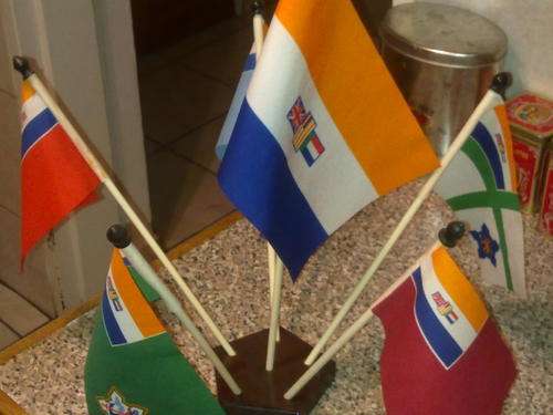 SADF OFFICERS DESK SET OF SADF FLAGS (RARE)