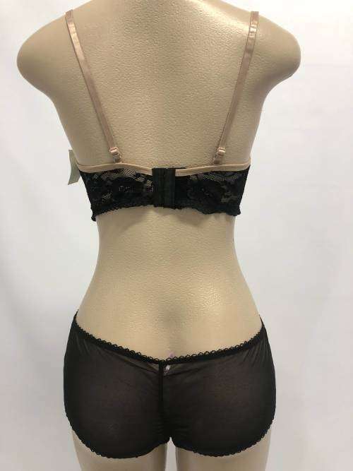 Size 40DD brown bra & panty set