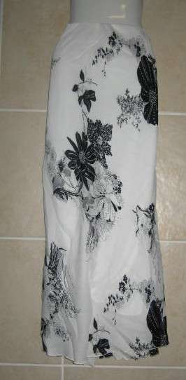 Stunning ciffon skirt