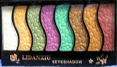 8 palette eye shadow (long lasting up to 8 hours)