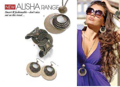 Stunning Avon Jewellery necklace with matching earrings and bracelet cuff