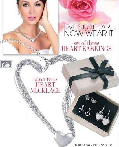 Avon Jewellery set,Stunning necklace with 3 pairs of matching earrings
