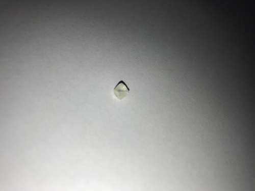 rough natural diamond 1ct