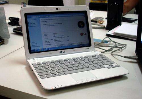 LG x140 Netbook 10.1"