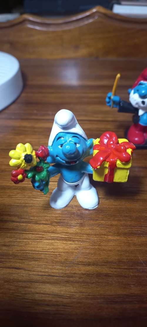 Vintage peyo smurfs , bid per smurf to take all 3