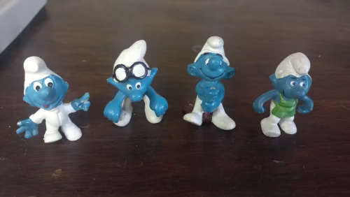 Vintage Peyo Smurfs