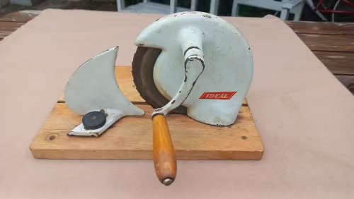 Vintage Ideal bread slicer