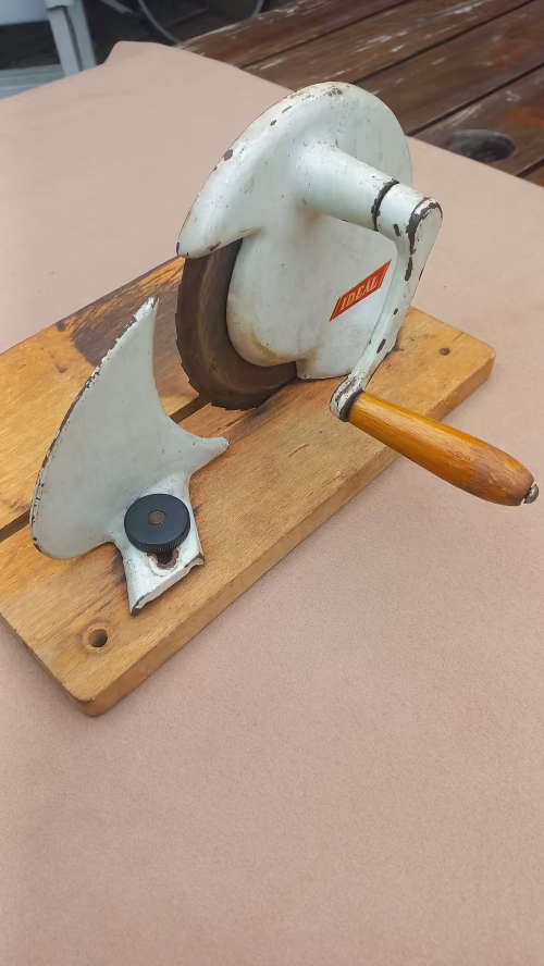 Vintage Ideal bread slicer