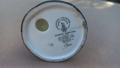 Royal Doulton `Sleepy Darling` figurine (see description)