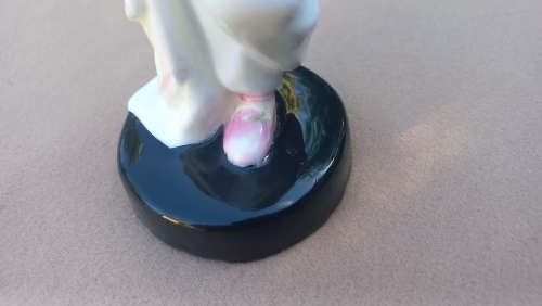 Royal Doulton `Sleepy Darling` figurine (see description)