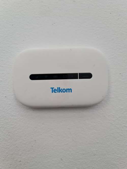 Huawei E5330 3G Mobile WiFi Modem