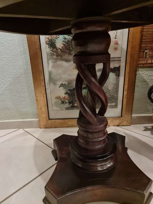 Wood Helix Column Round Foyer Table