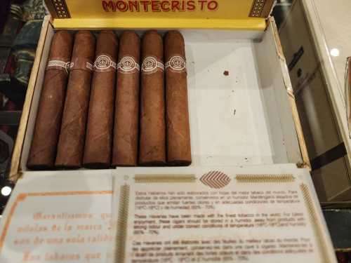 Montecristo No. 5 Cigars in a Box