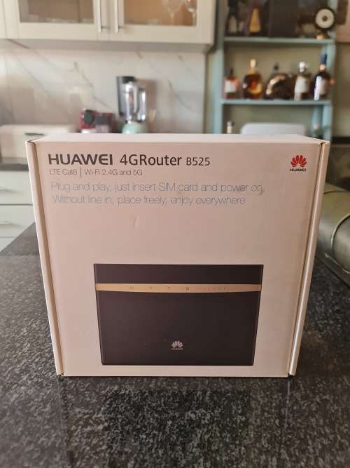Huawei B525 4G LTE WiFi Modem Wireless Router