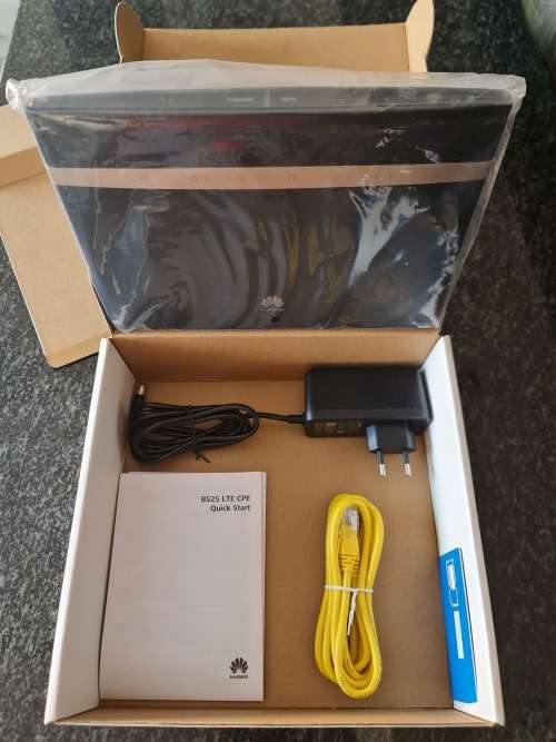 Huawei B525 4G LTE WiFi Modem Wireless Router