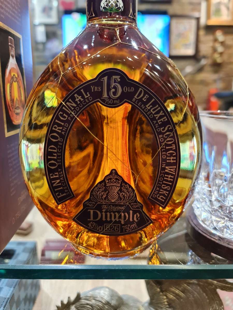 Dimple 15 Year Old Whisky