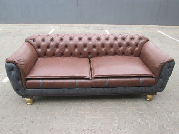 Balcombs 8 Seater Olivia Lounge Suite