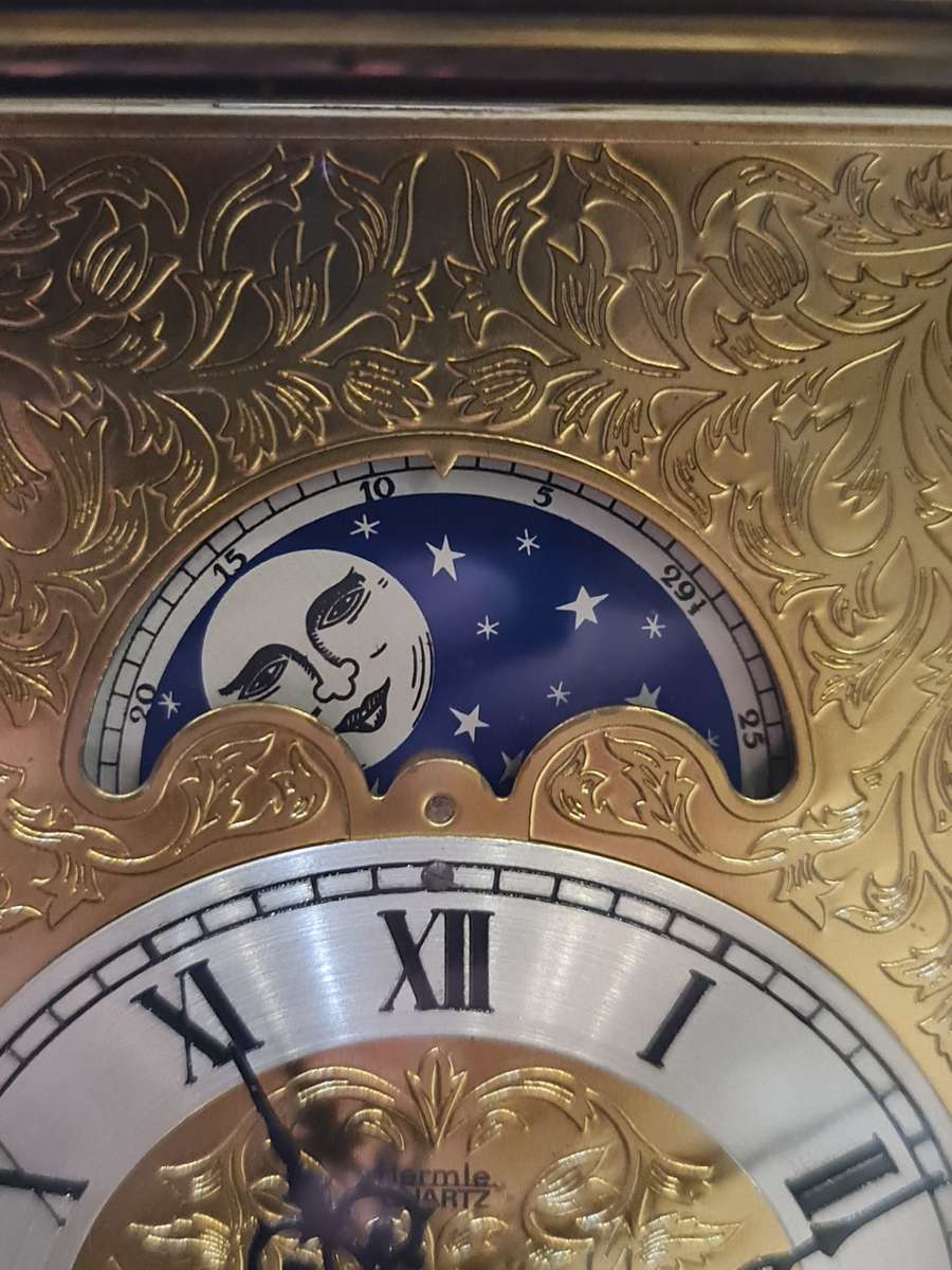 Vintage Moon Face Brass Desktop Clock