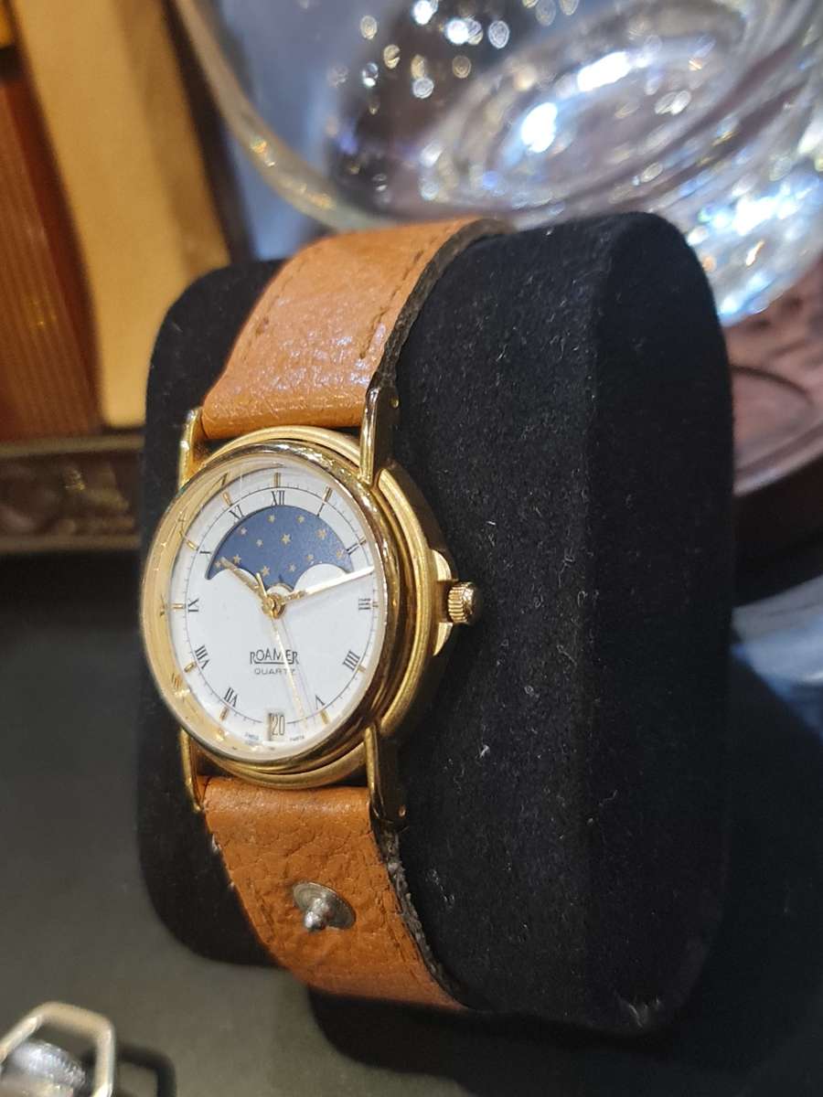 Roamer Quartz Moonphase Vintage Lady`s Watch