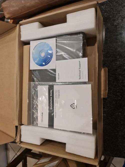 TP-Link T1700X-16TS JetStream 12-Port Gigabit Stackable Smart Switch with 4 10G SFP+