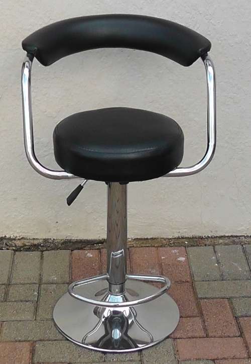 8 x Bar Chairs (Bid per Chair)