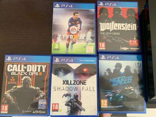 Playstation 4 (1TB) with 5 games