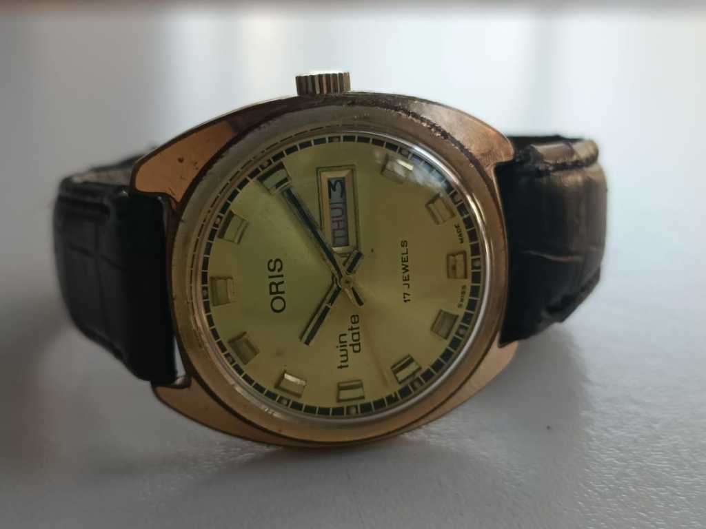 Oris Twin Date Vintage Men's Watch Gold 35mm Collectors Item