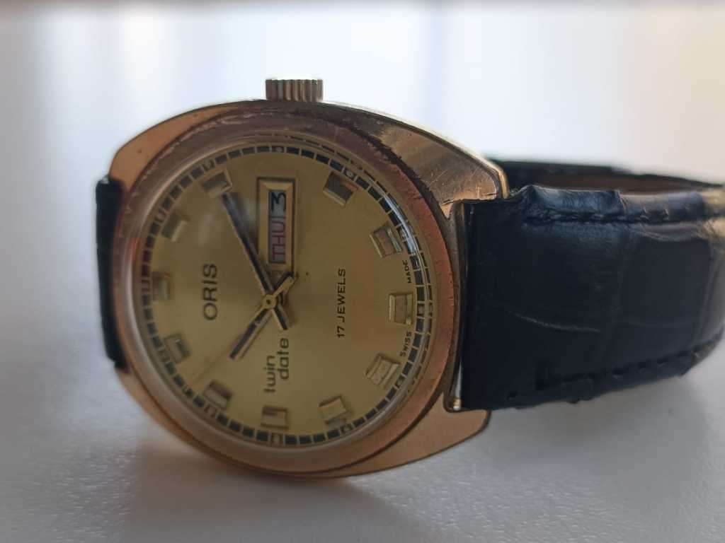 Oris Twin Date Vintage Men's Watch Gold 35mm Collectors Item