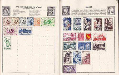 Extremely Neat and Clean Album!!! Express Loose Leaf Stamp Album Illustrated.