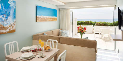 Saturday Night At La Montagne Beach Front Resort Ballito.  12 November-13 November 2016 (1 Night)