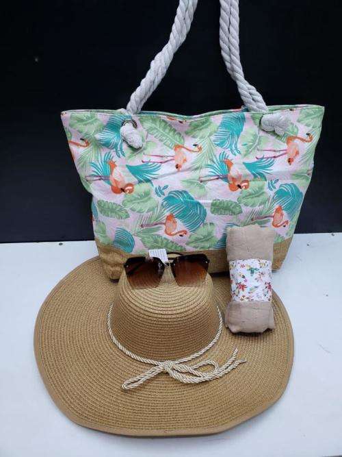STRAW HAT WITH ACCESSORIES!!