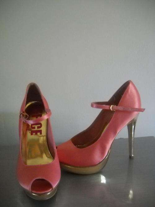 Size 6 super platform high heels from Office London!!! New~