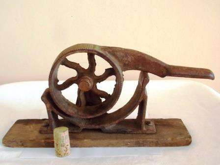 ANTIQUE APOTHECARY CORK PRESS PAT 7 AUG 1867