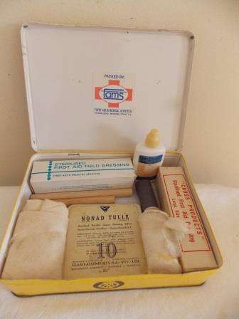 AA FIRST AID MEDICAL TIN