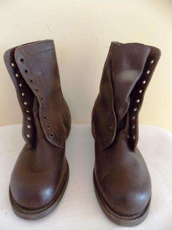 ARMY BOOTS IN EXCELLENT CONDITION