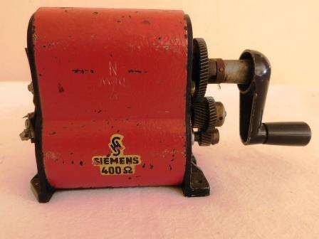 SIEMENS 400 TELEPHONE MAGNETO