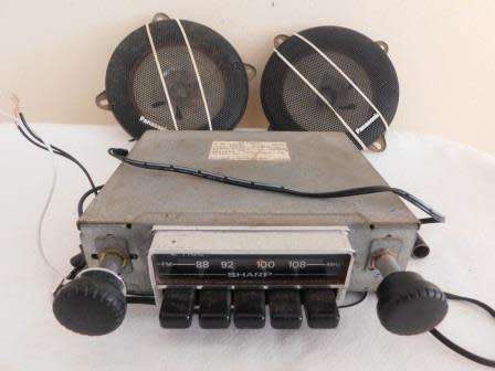 SHARP CAR RADIO WITH 2 PANASONIC SPEAKERS INCLUDED