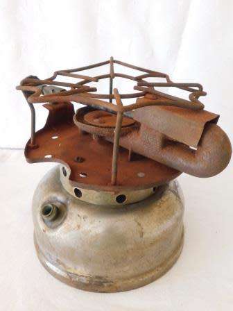 COLEMAN SINGLE BURNER CAMP STOVE - NOT TESTED